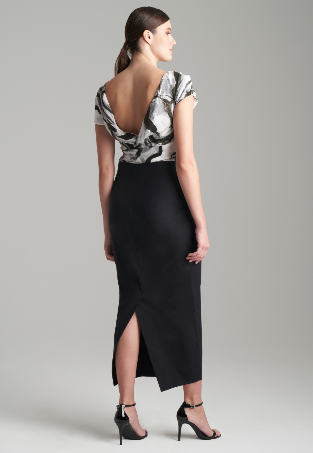 Penelope Italian Cotton Pencil Skirt in Black